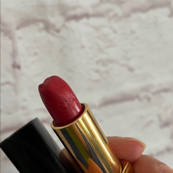 CHANEL Bold Red Lipstick - Picture 3 of 5